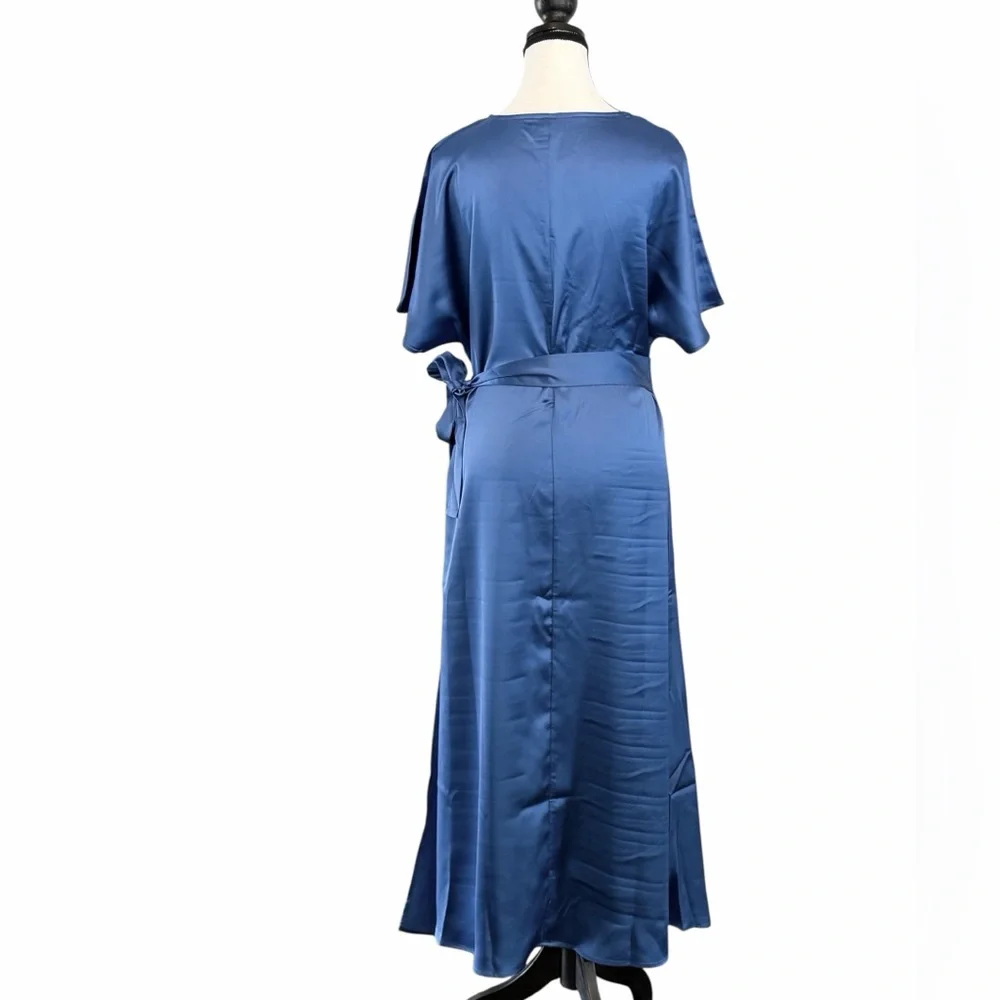 ✨ NWT Royal Blue Satin Wrap Midi Dress Tie Waist Flutter Sleeve M - Picture 5 of 6